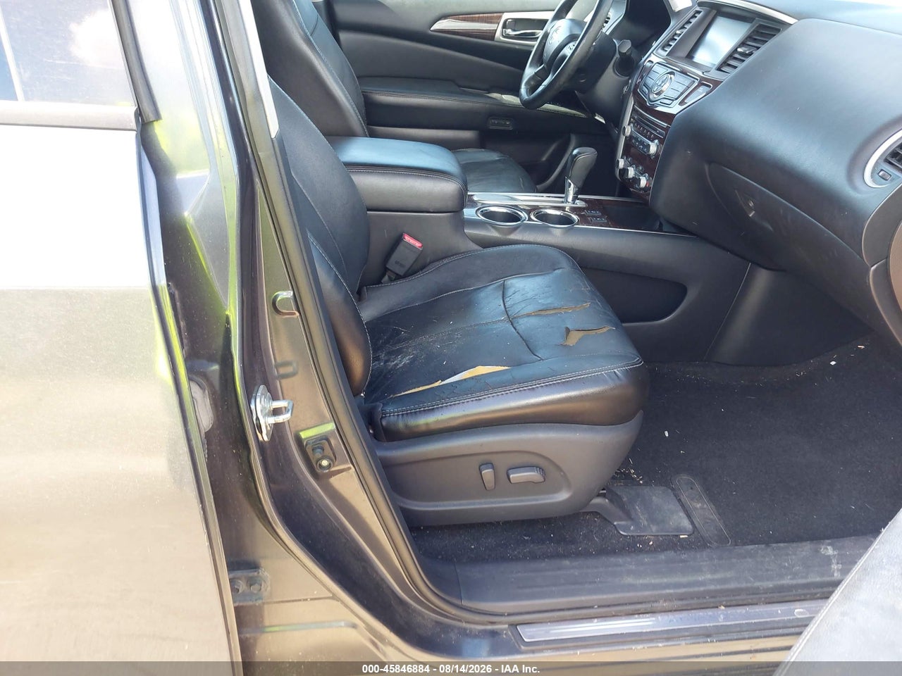 2014 NISSAN PATHFINDER SL · 5/10