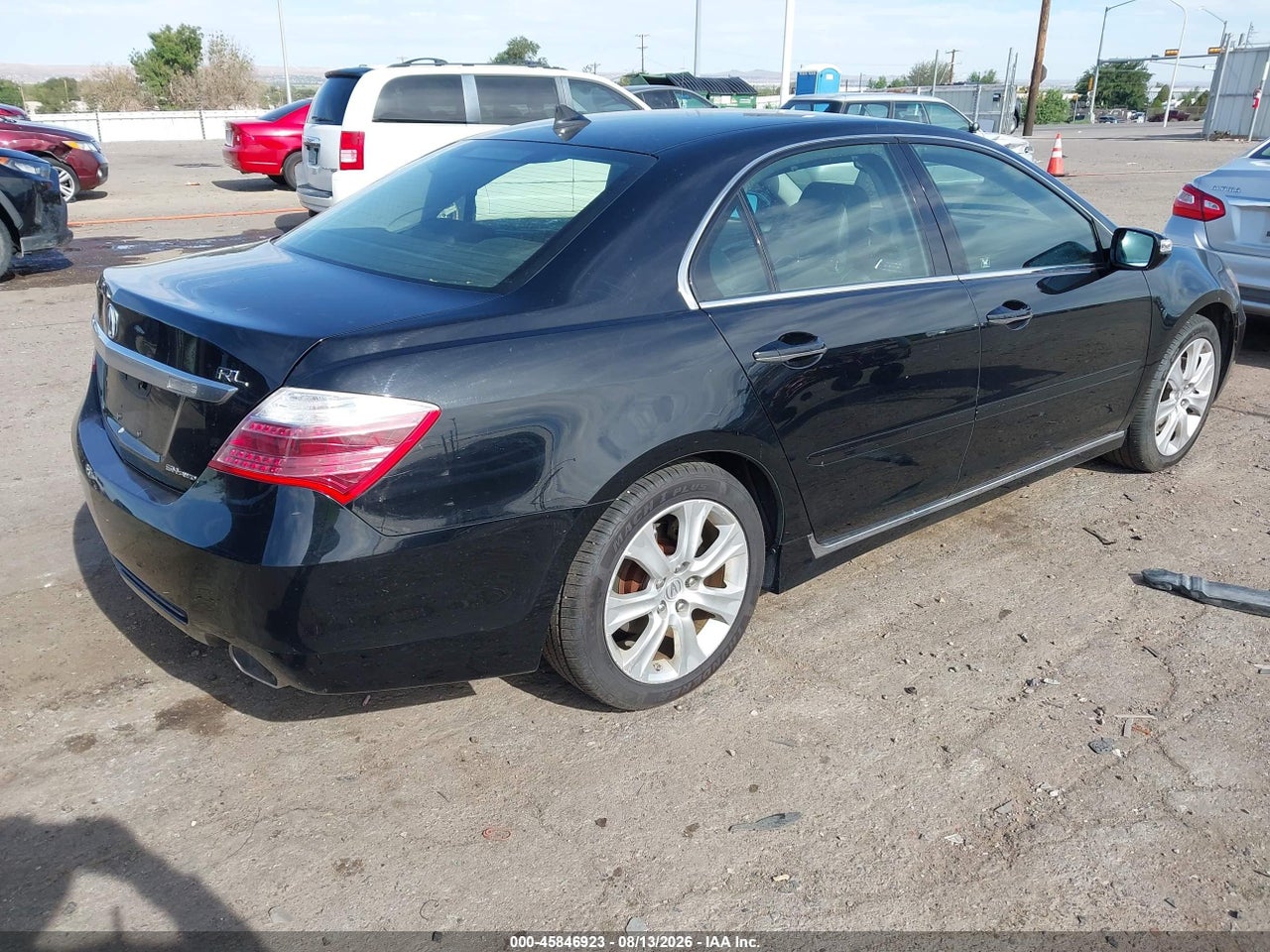 2010 ACURA RL 3.7 · 4/11