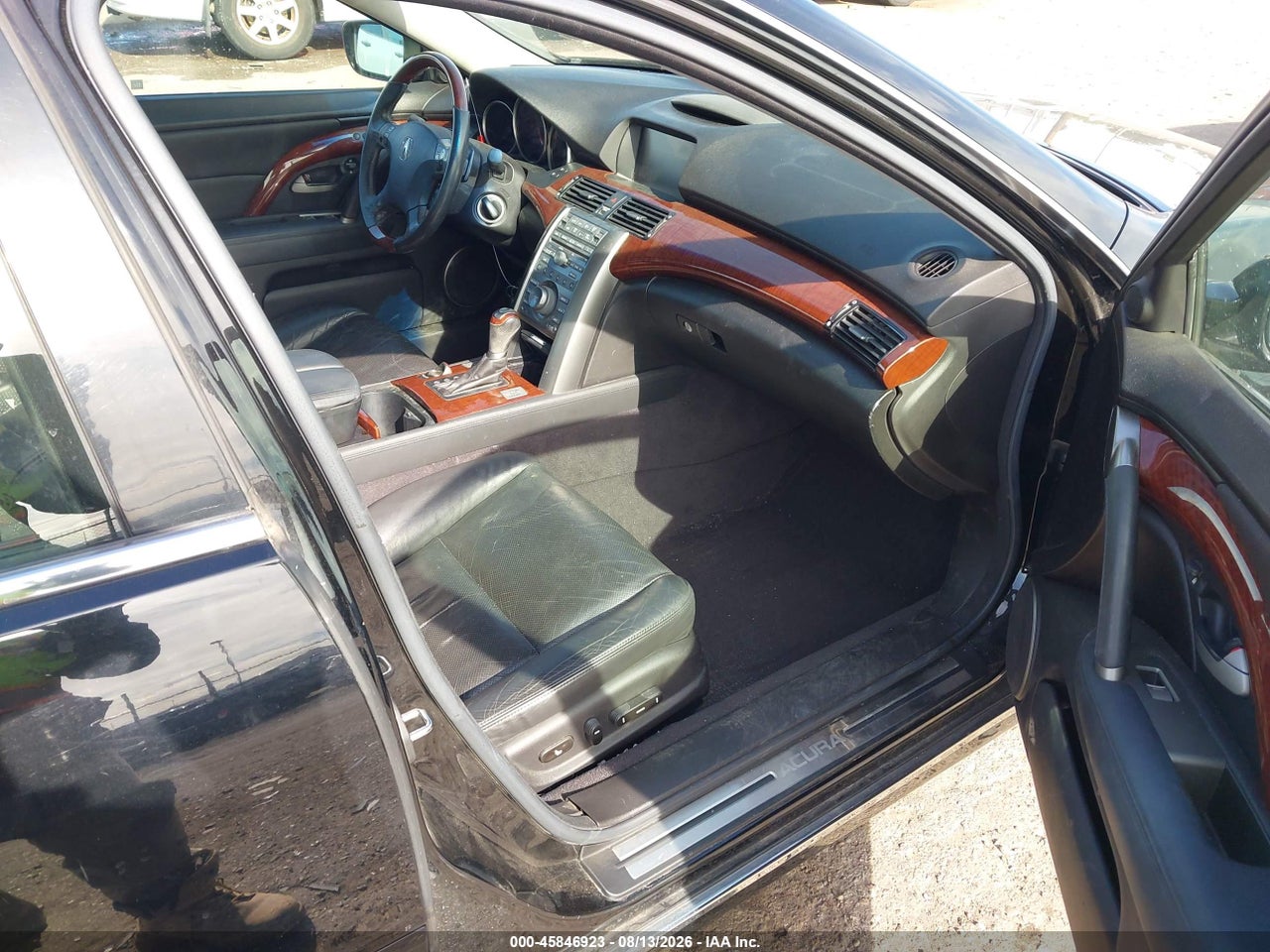 2010 ACURA RL 3.7 · 5/11