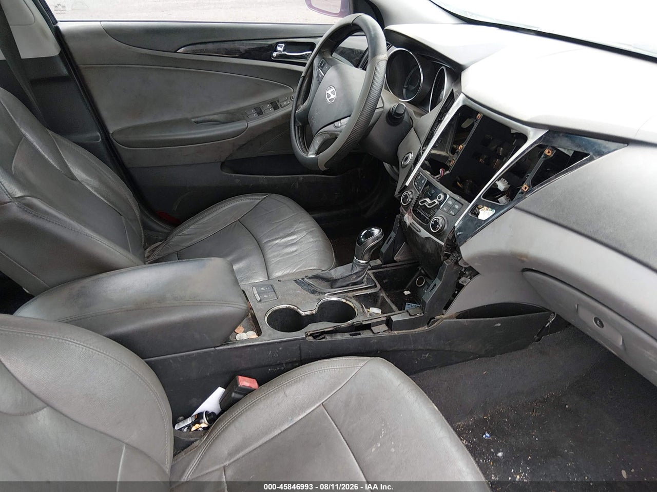 5NPEC4AC5BH****** · 2011 HYUNDAI SONATA LIMITED · 5/11