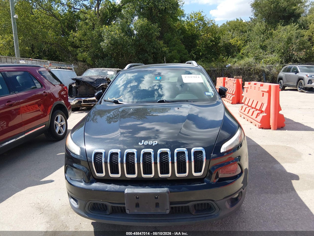 1C4PJLCB3FW****** · 2015 JEEP CHEROKEE LATITUDE · 6/11