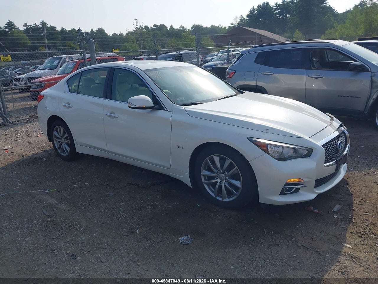 JN1EV7AR7HM****** · 2017 INFINITI Q50 3.0T PREMIUM