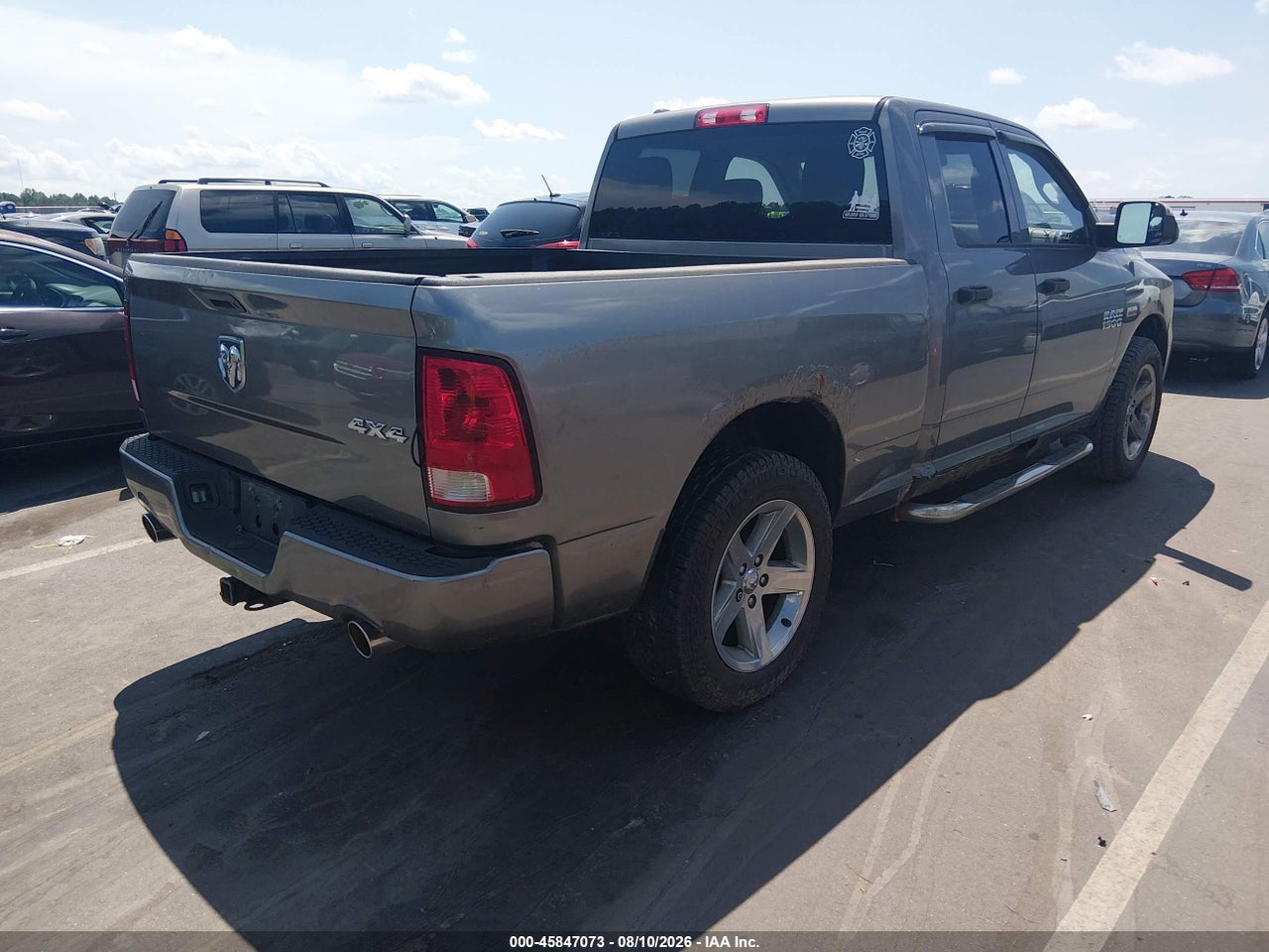 2013 RAM 1500 EXPRESS · 4/11