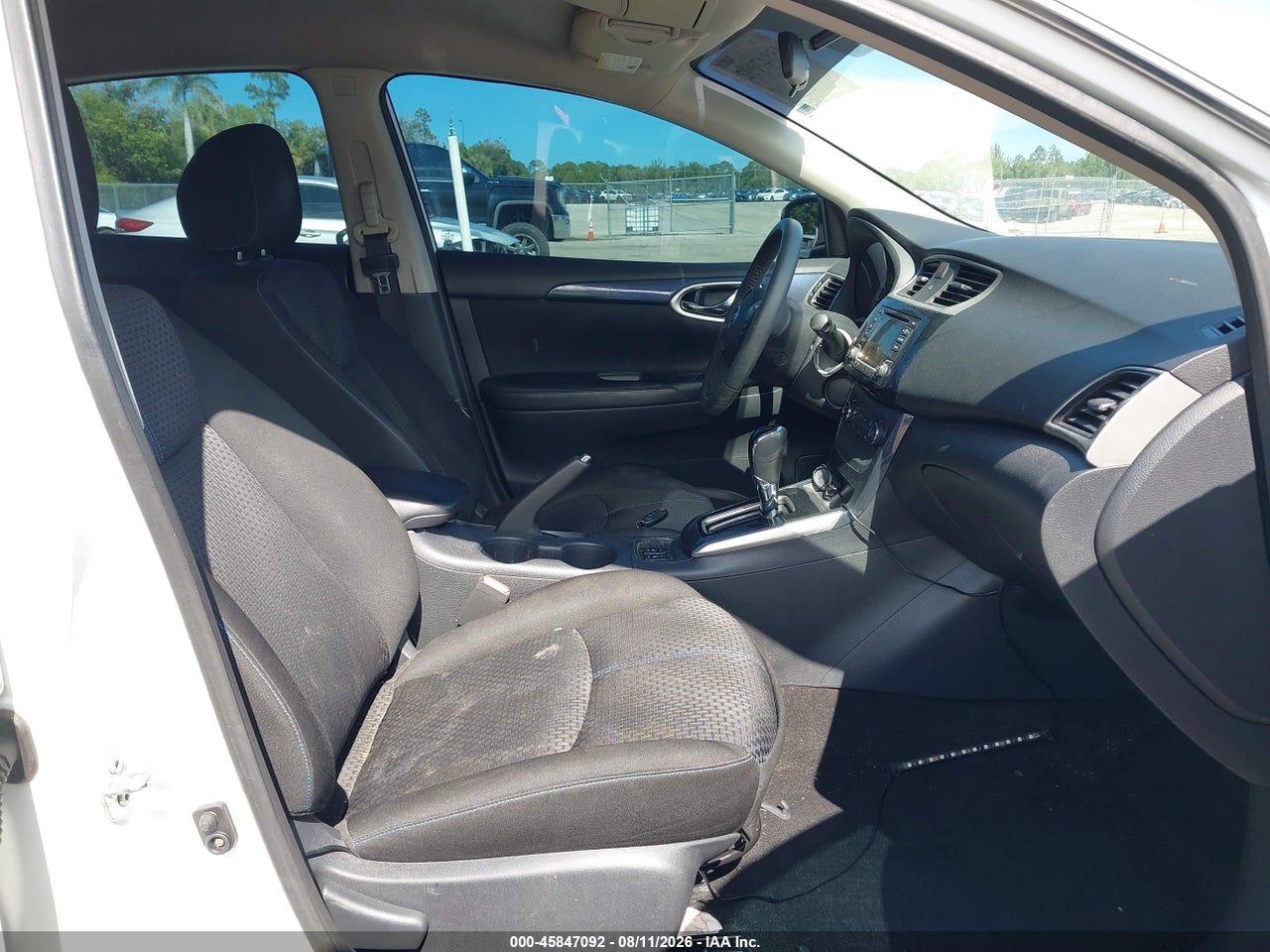 2017 NISSAN SENTRA SR · 5/11
