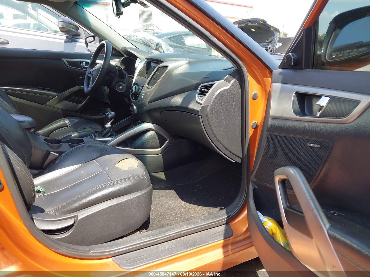 2013 HYUNDAI VELOSTER BASE W/BLACK · 5/11