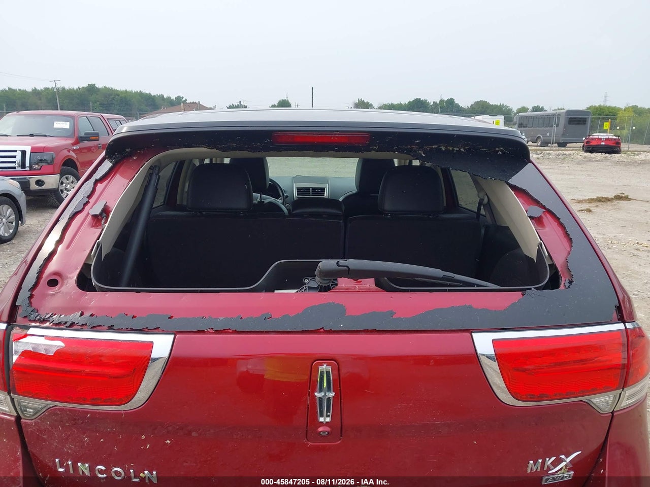 2LMDJ8JK0DB****** · 2013 LINCOLN MKX   · 6/11