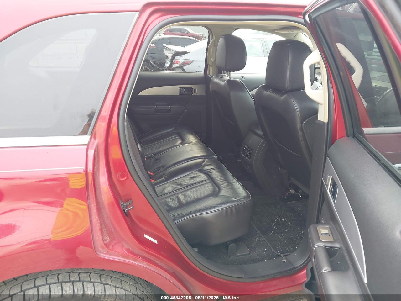 2LMDJ8JK0DB****** · 2013 LINCOLN MKX   · 8/11