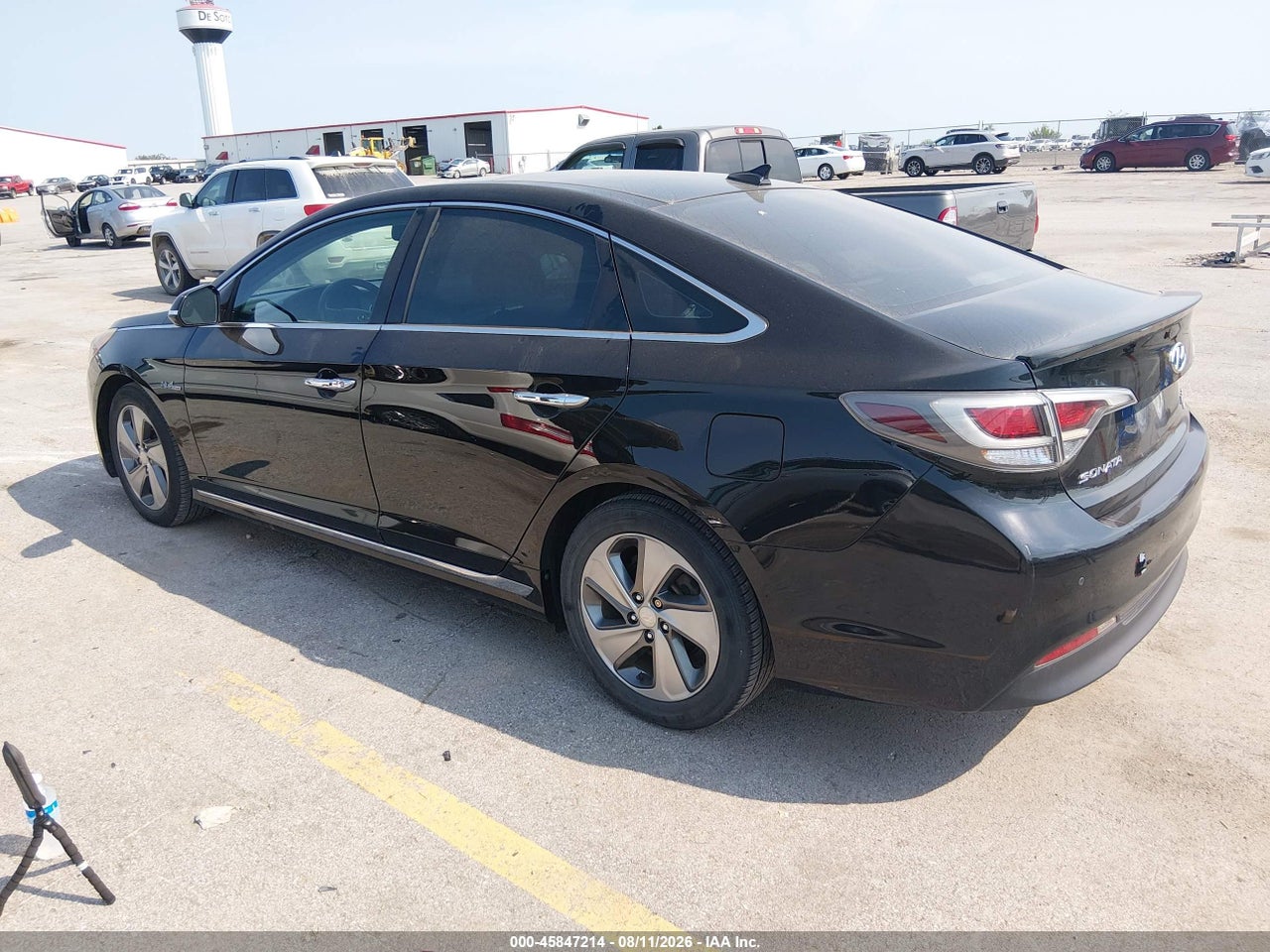 2016 HYUNDAI SONATA HYBRID LIMITED · 3/11