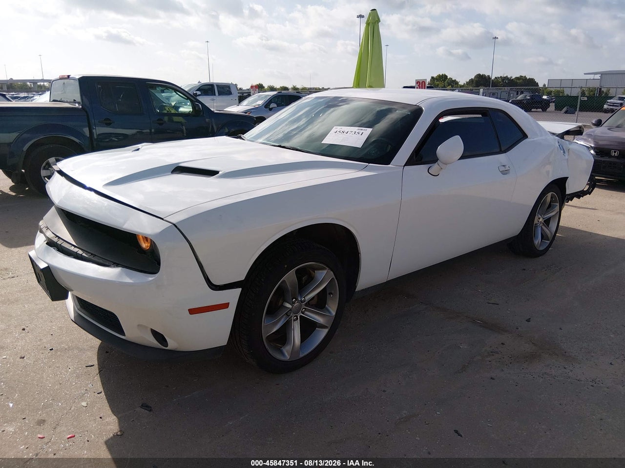 2015 DODGE CHALLENGER SXT · 2/11