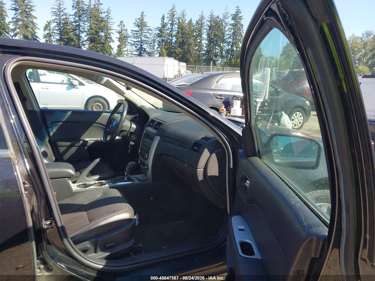 2010 MERCURY MILAN PREMIER · 5/11