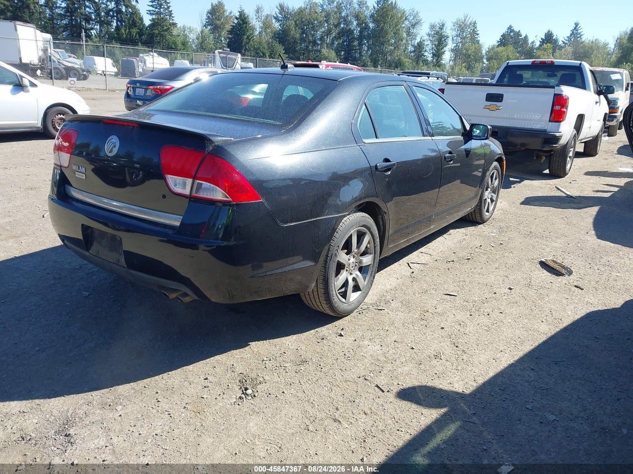 2010 MERCURY MILAN PREMIER · 4/11