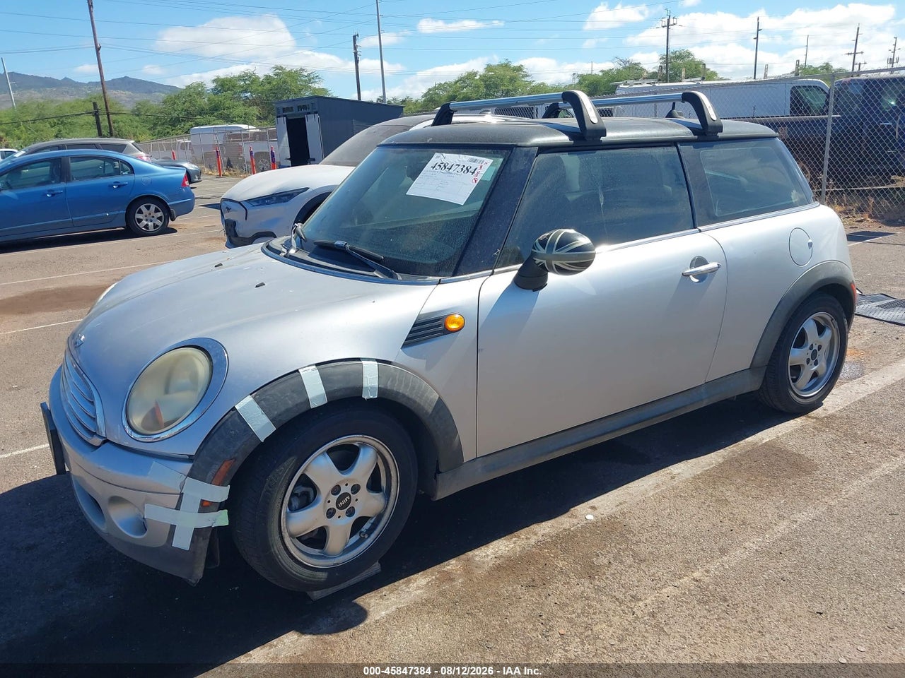 2007 MINI COOPER · 2/10