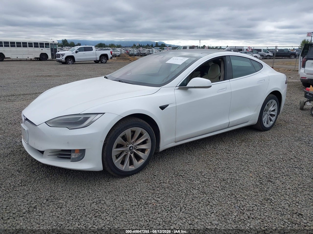 2018 TESLA MODEL S · 2/6