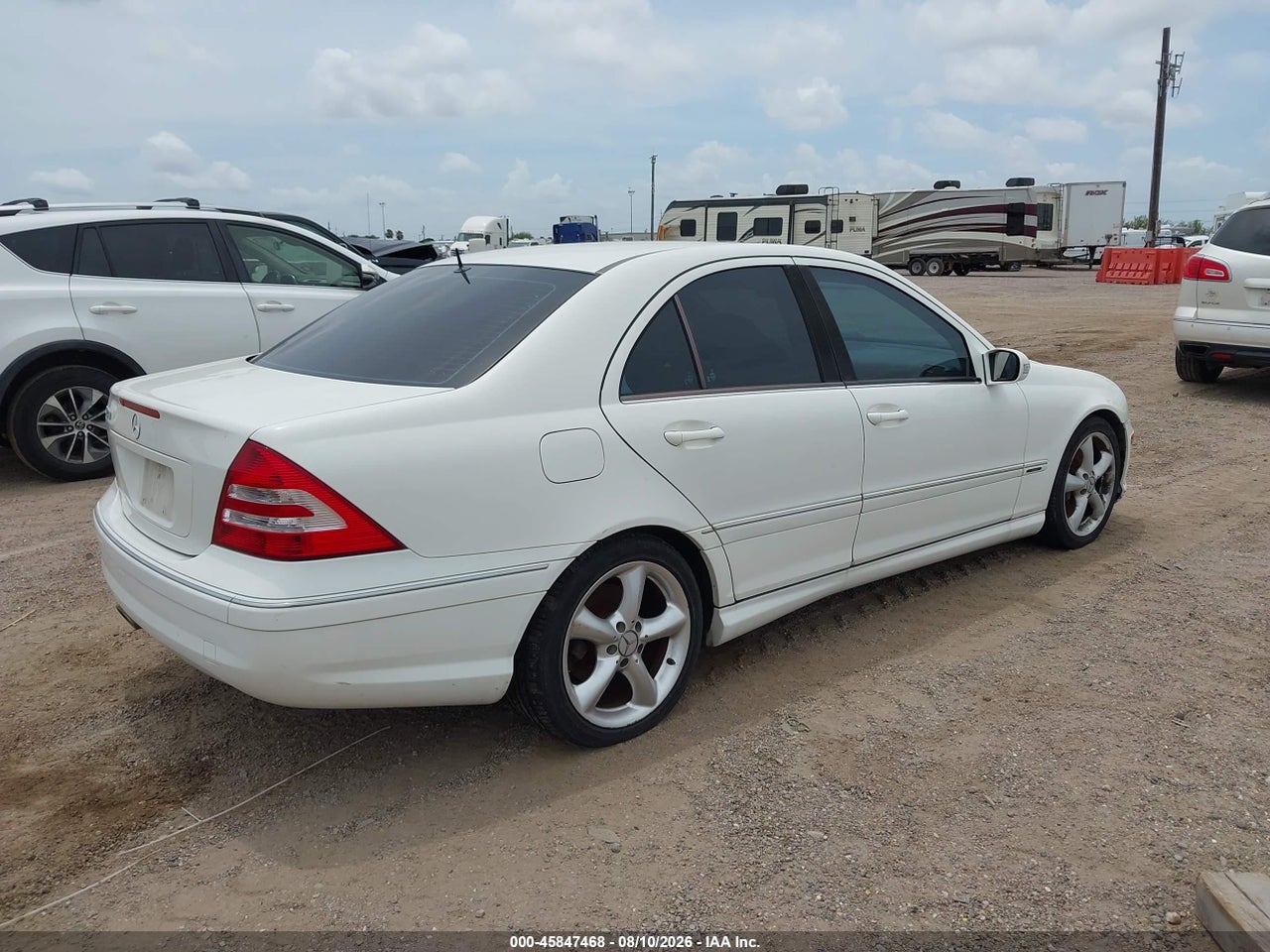 WDBRF52H26F****** · 2006 MERCEDES-BENZ C 230 SPORT · 4/11