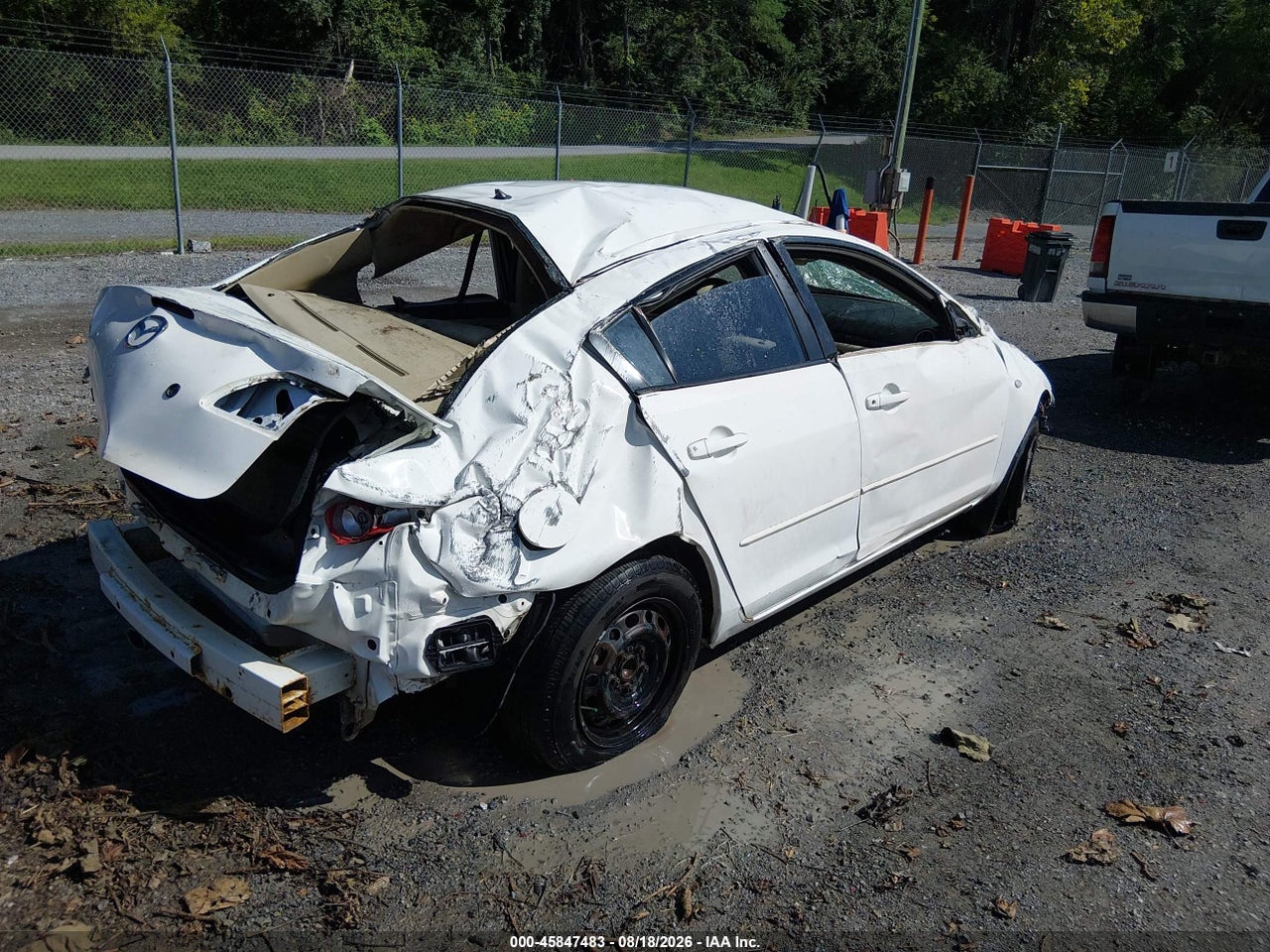 2006 MAZDA MAZDA3 I · 4/11