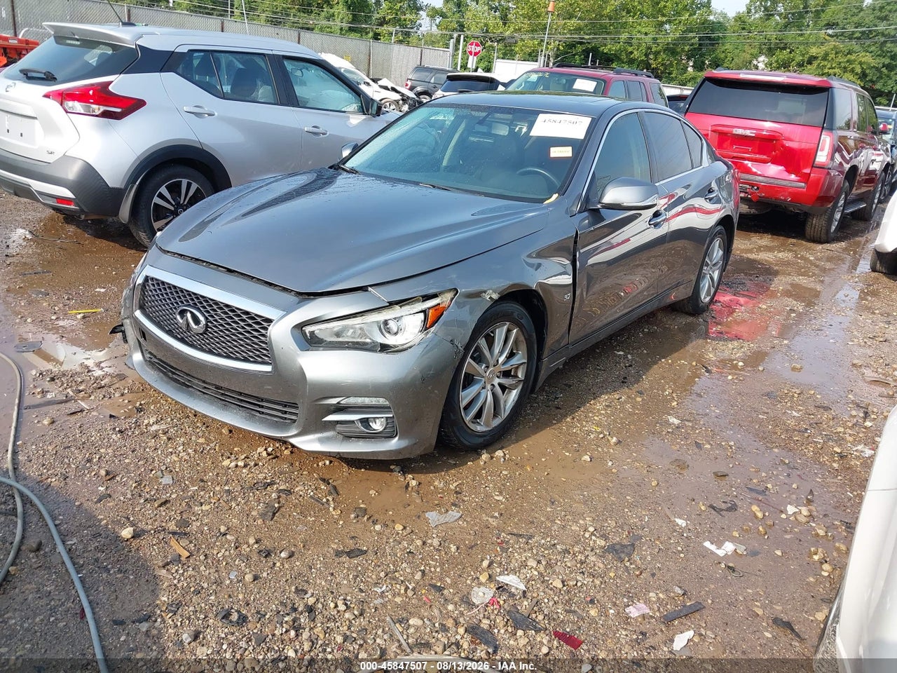 2015 INFINITI Q50 · 2/11