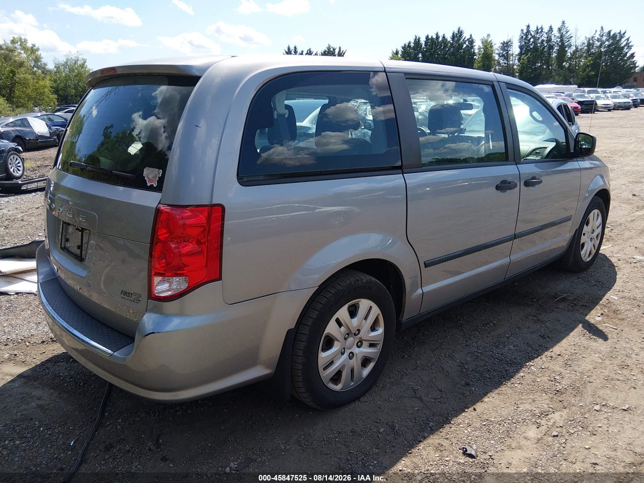 2015 DODGE GRAND CARAVAN AMERICAN VALUE PKG · 4/11
