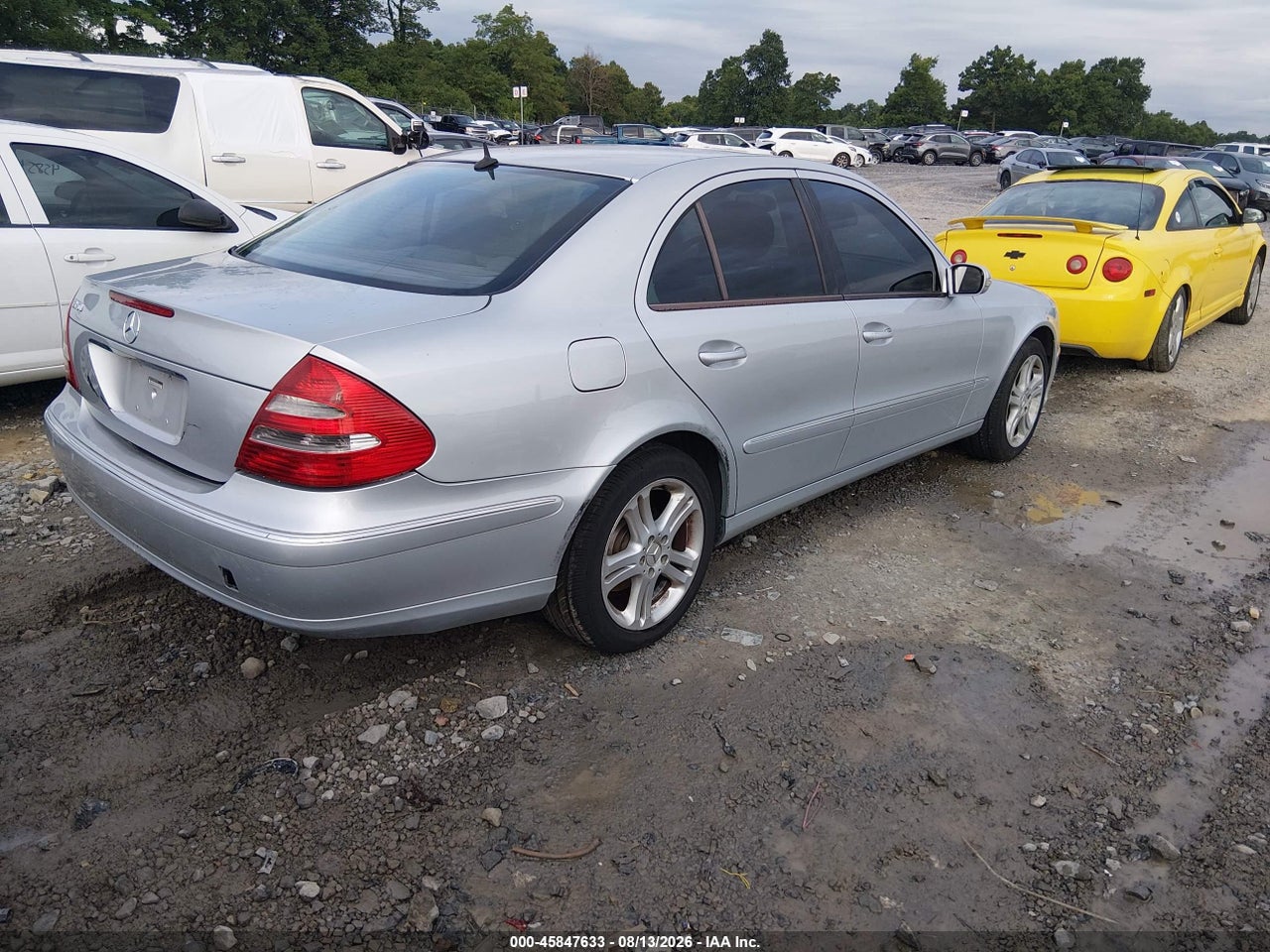 2006 MERCEDES-BENZ E 350 · 4/11