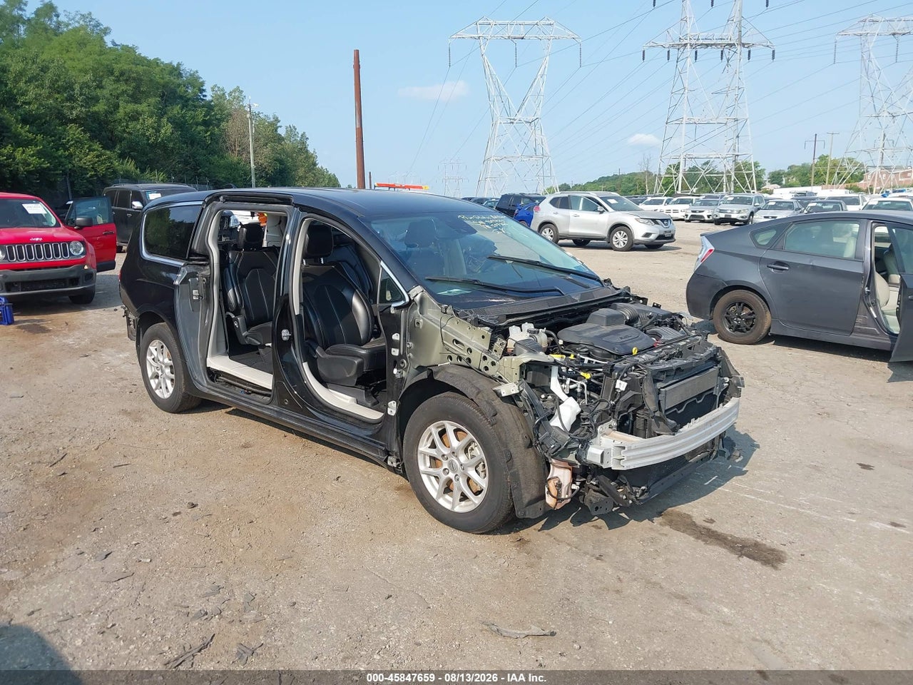 2C4RC1BG1PR****** · 2023 CHRYSLER PACIFICA TOURING L
