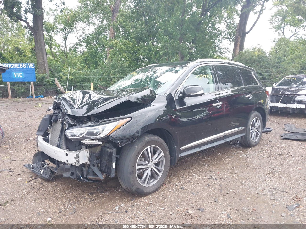 2018 INFINITI QX60 · 2/11