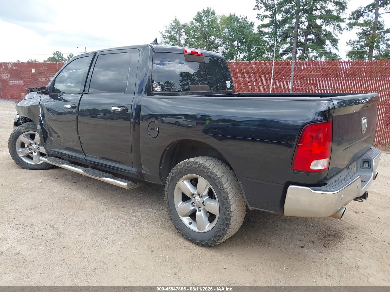 2016 RAM 1500 SLT · 3/11