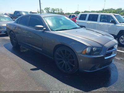 2014 DODGE CHARGER SE