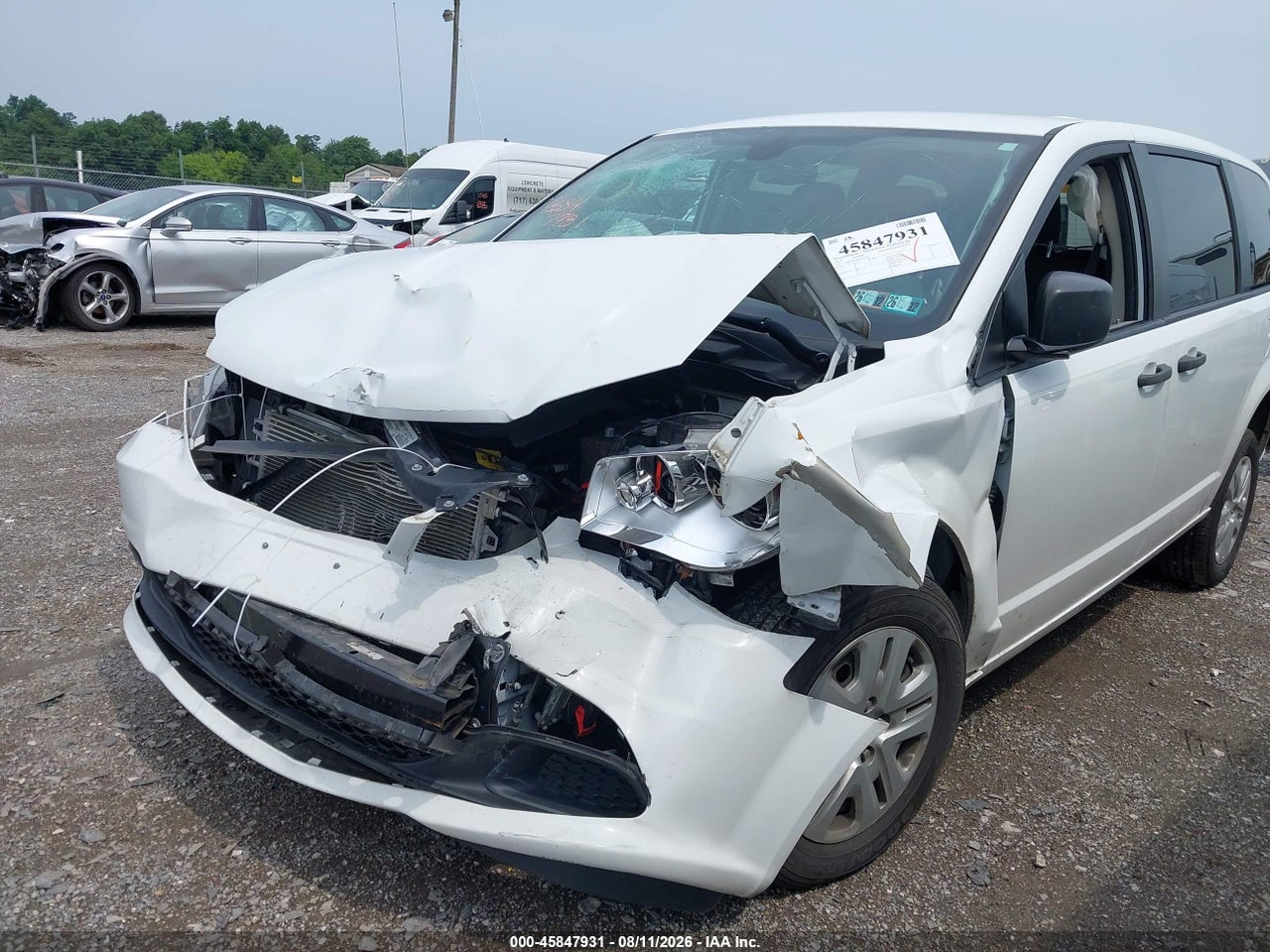 2019 DODGE GRAND CARAVAN SE · 6/11