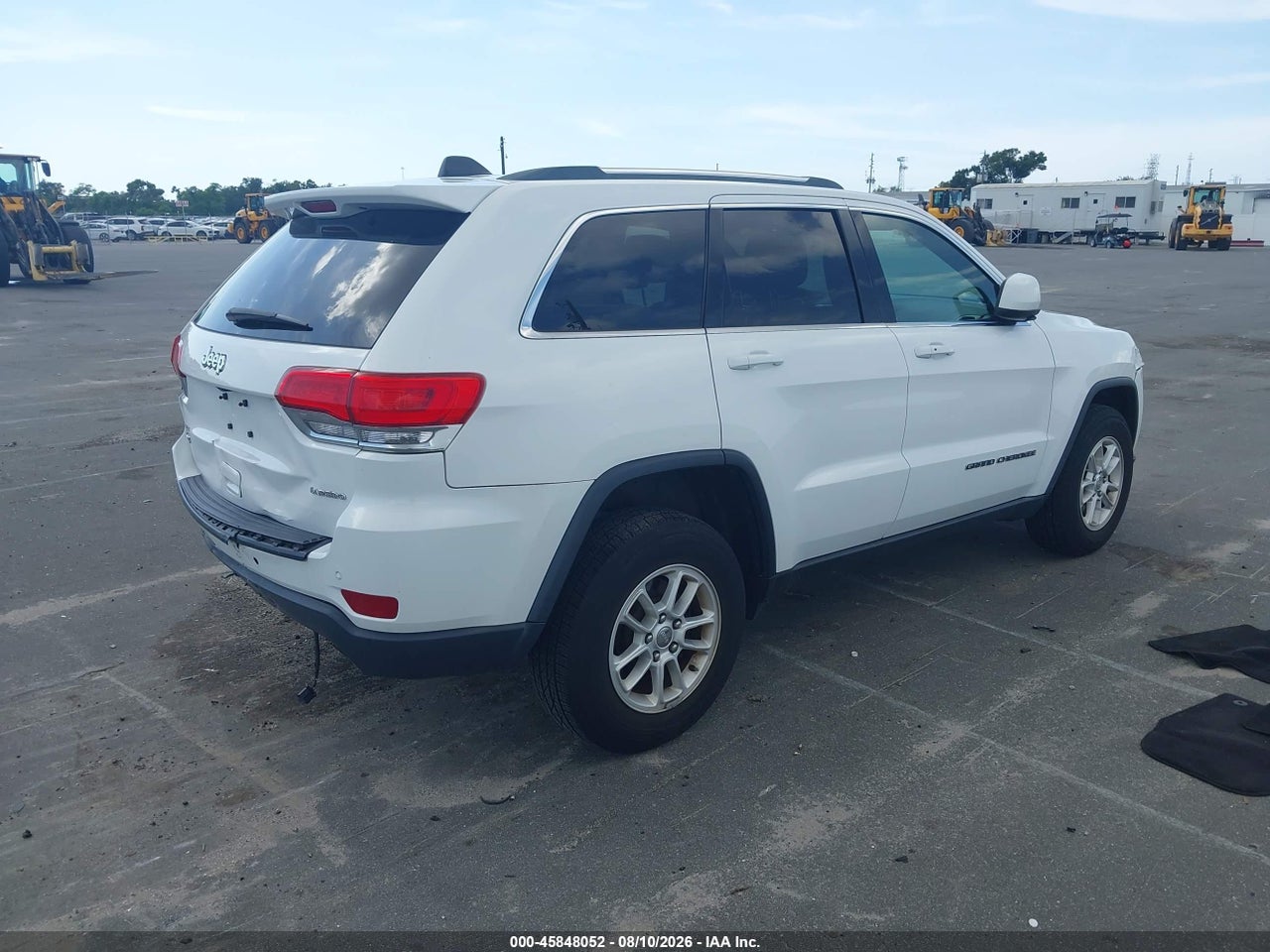 2018 JEEP GRAND CHEROKEE LAREDO E 4X4 · 4/11