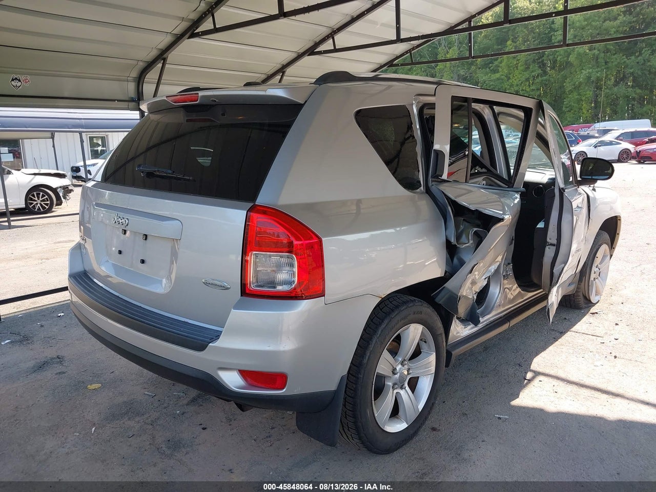 2011 JEEP COMPASS · 4/11