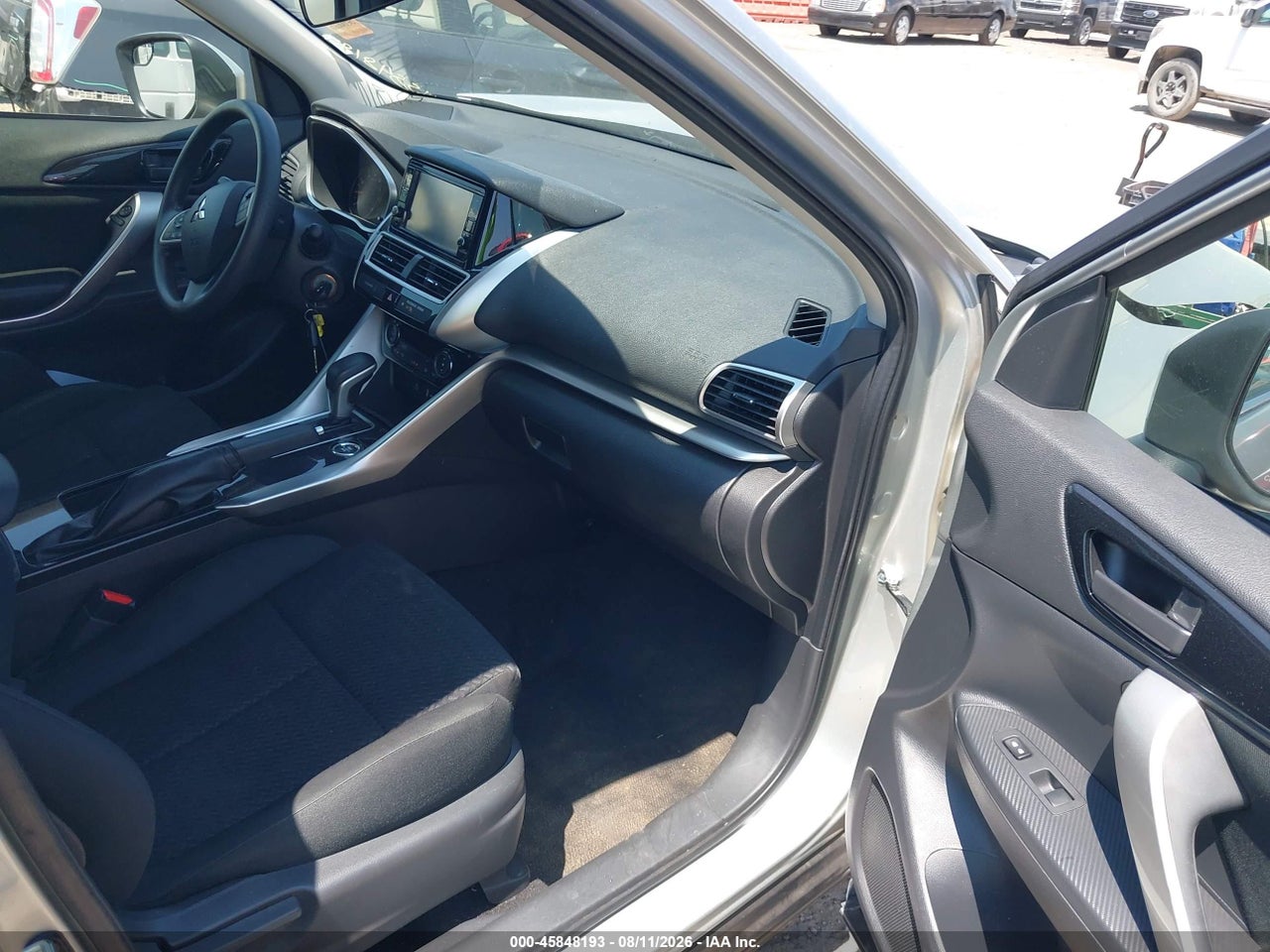 2020 MITSUBISHI ECLIPSE CROSS ES 1.5T AWC · 5/10