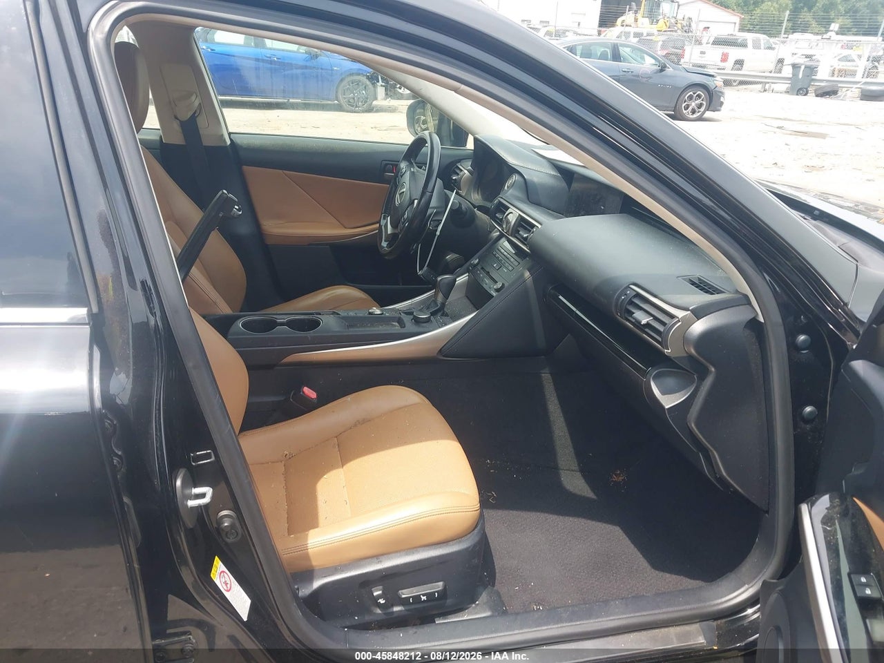 2018 LEXUS IS 300 · 5/11