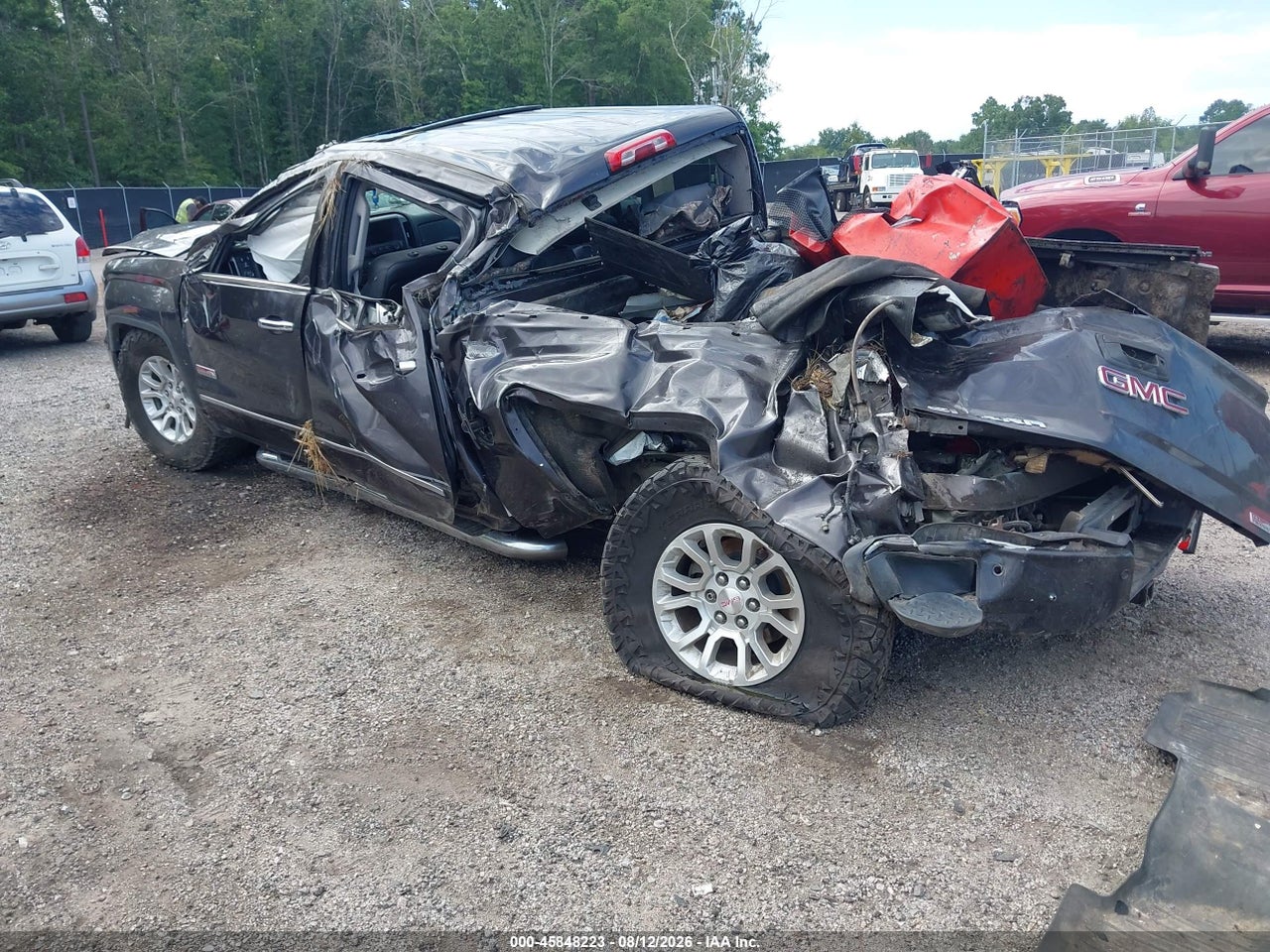 3GTU2VEC1FG****** · 2015 GMC SIERRA 1500 SLT · 3/11