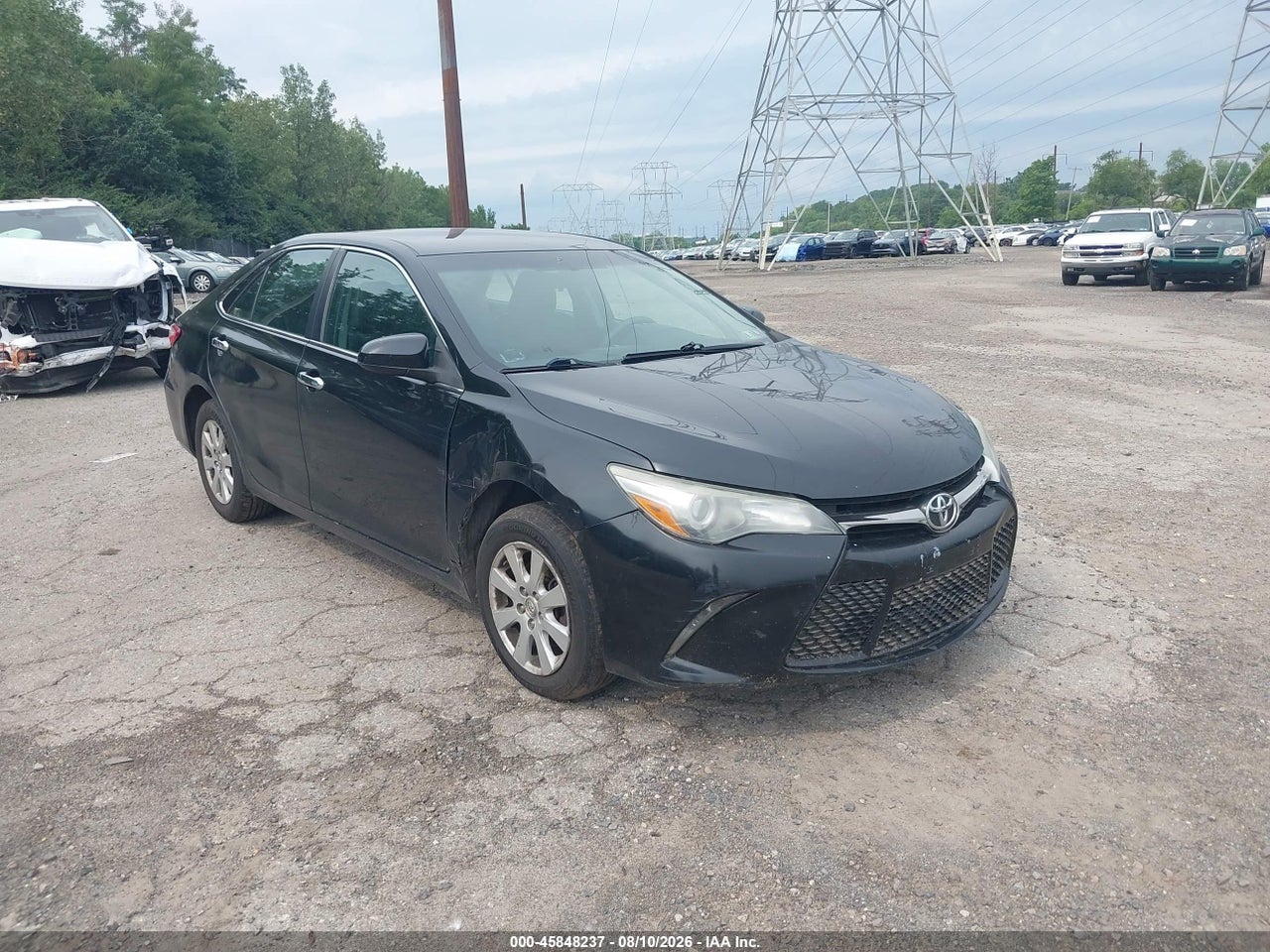 4T1BF1FK1FU****** · 2015 TOYOTA CAMRY SE