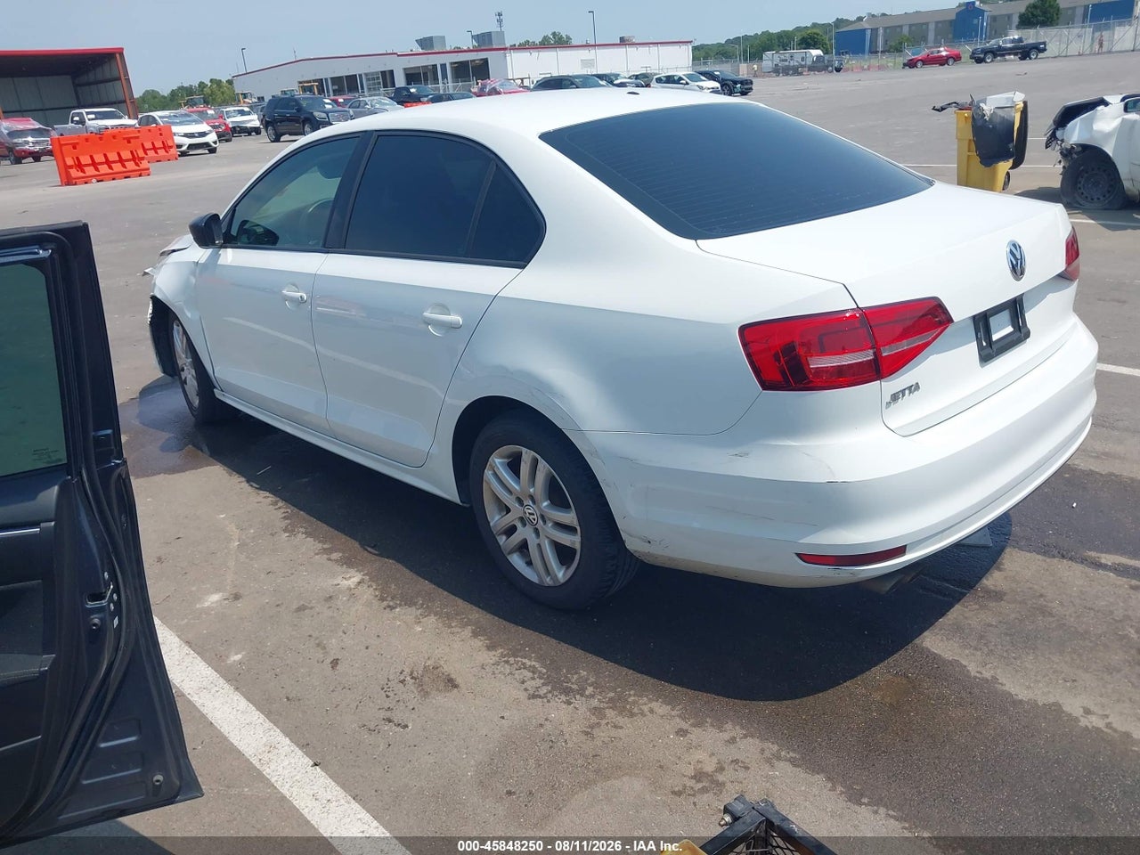 2015 VOLKSWAGEN JETTA 2.0L S · 3/11