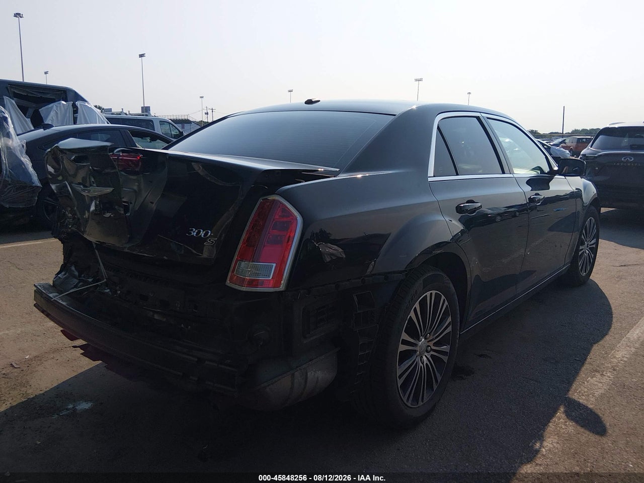 2014 CHRYSLER 300 300S · 4/11