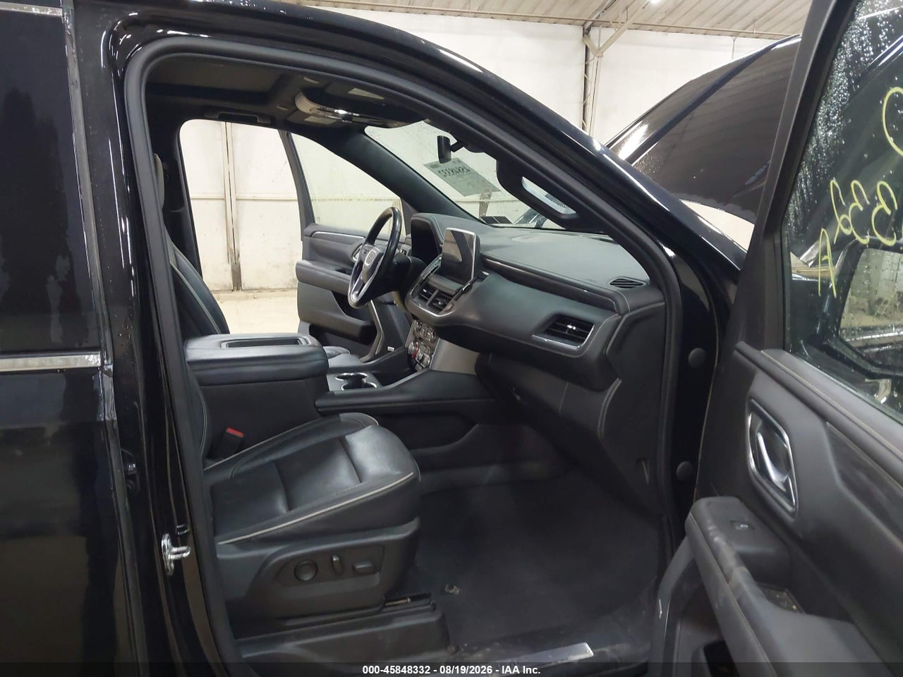 2021 GMC YUKON XL 4WD SLT · 5/11