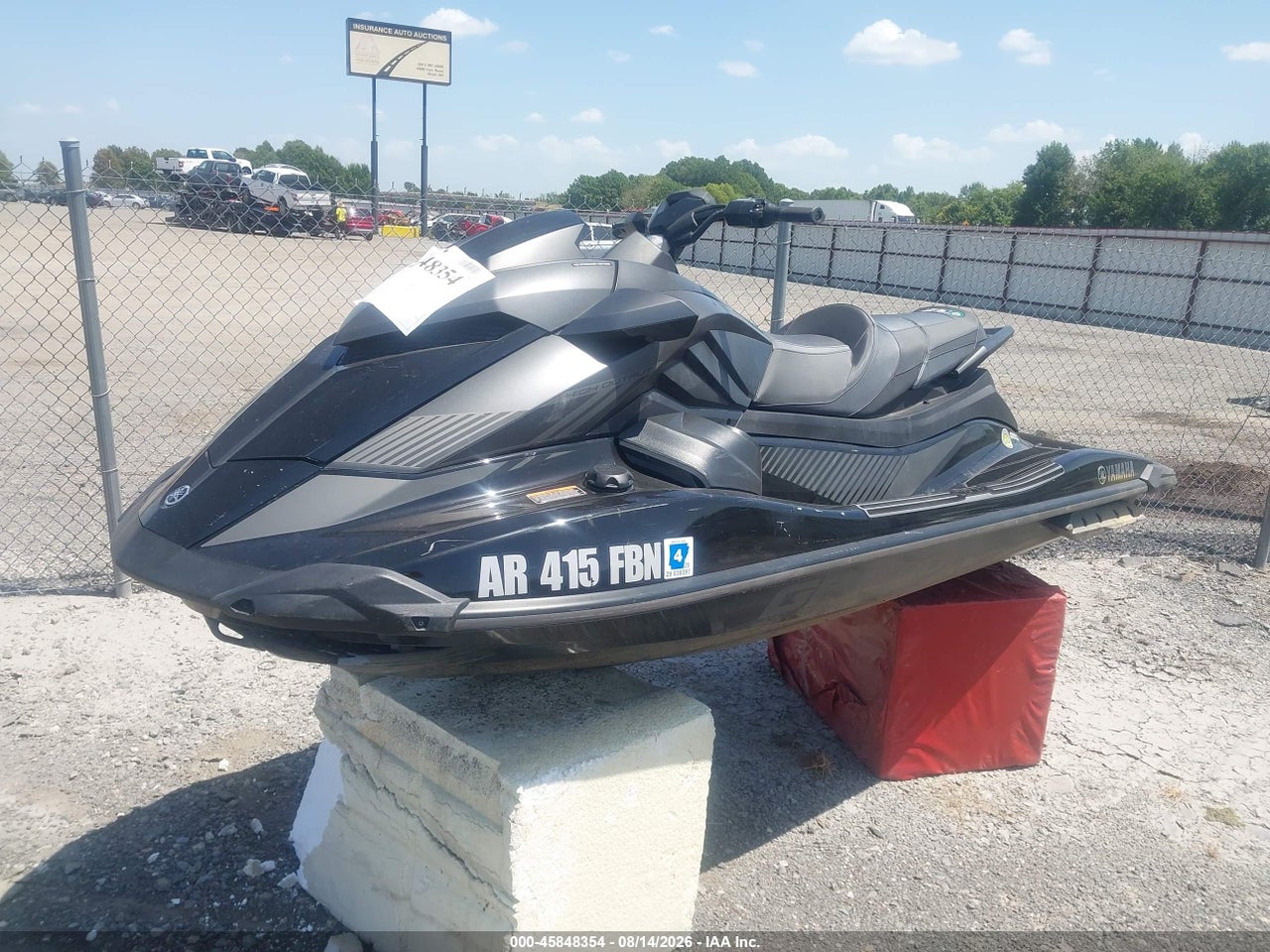 2023 YAMAHA GP1800 · 2/11