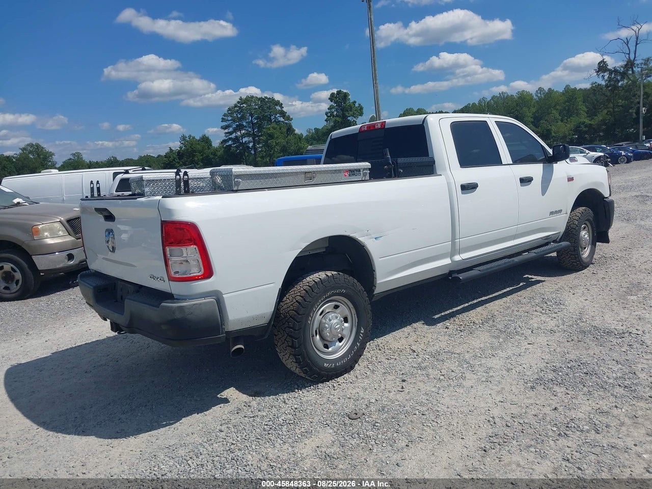 2022 RAM 2500 TRADESMAN  4X4 8' BOX · 4/11
