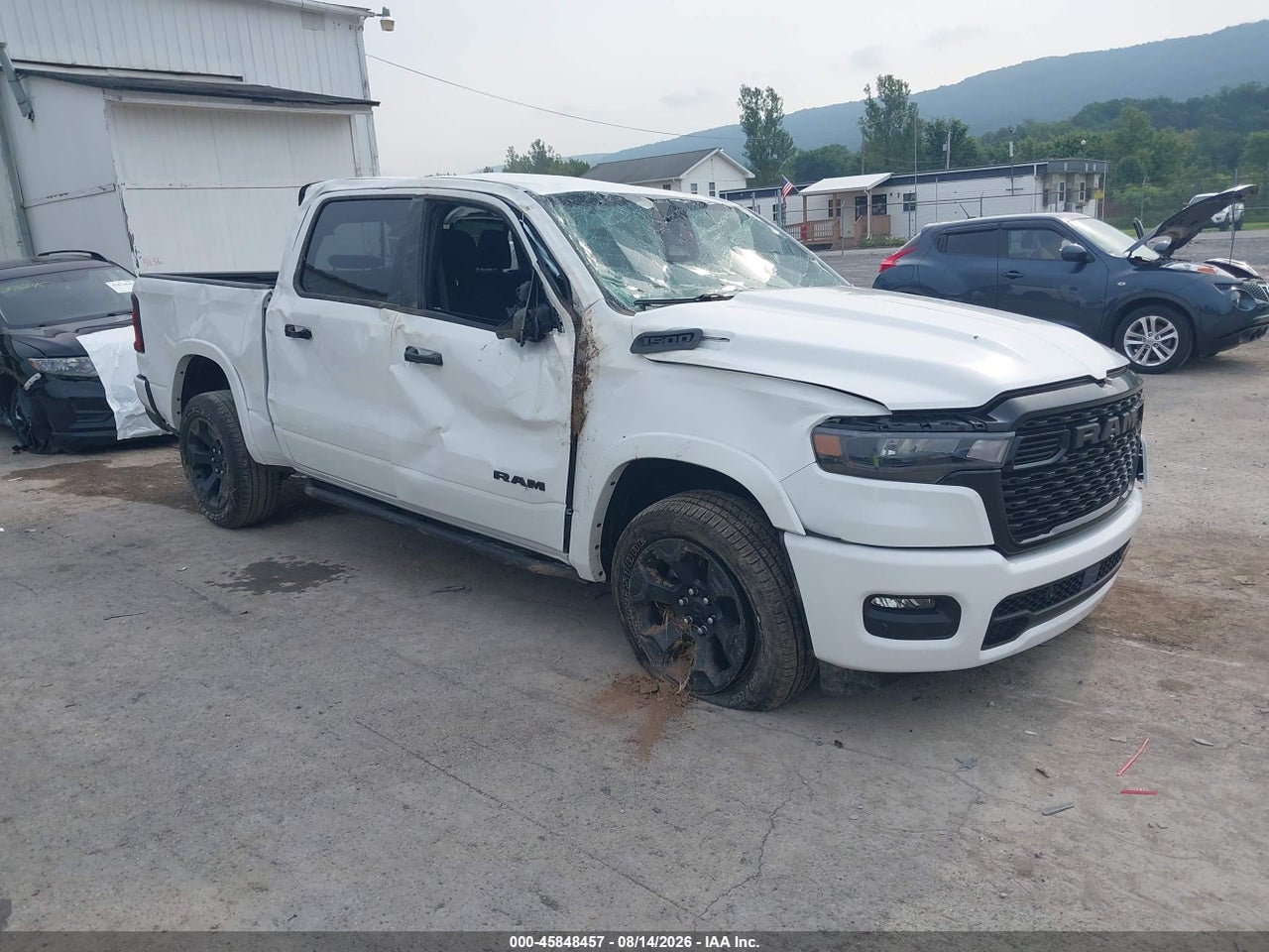 3C6SRFFP9T4****** · 2026 RAM 1500 BIG HORN  4X4 5'7 BOX