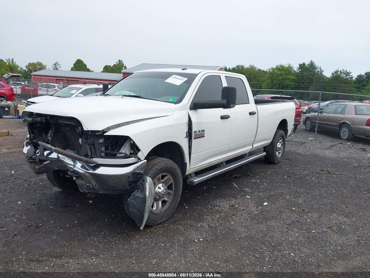 2016 RAM 3500 TRADESMAN · 2/4