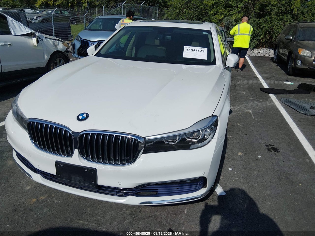 2016 BMW 740I · 6/11
