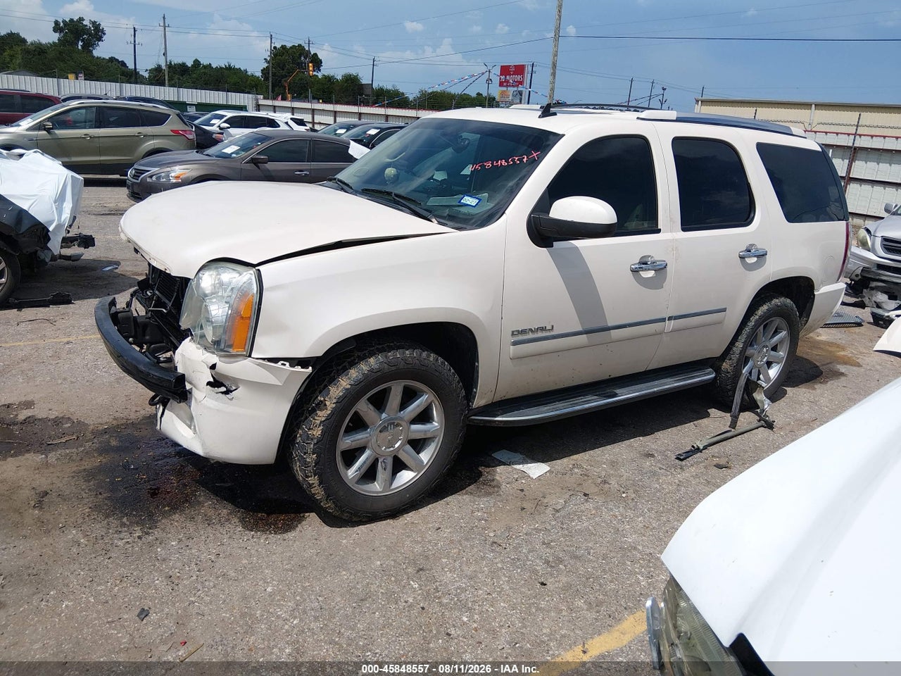 2013 GMC YUKON DENALI · 2/11