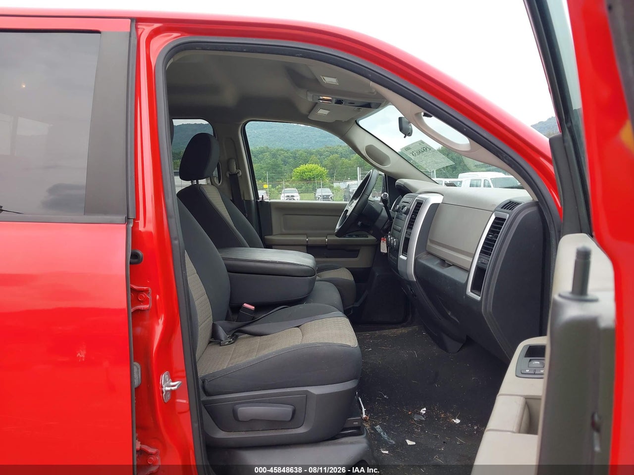 2011 RAM RAM 1500 SLT · 5/11
