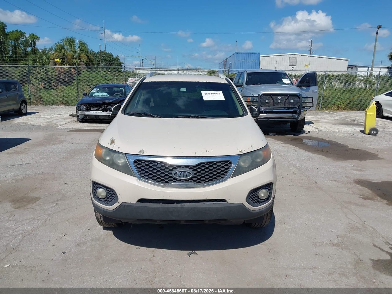 2011 KIA SORENTO LX · 6/11
