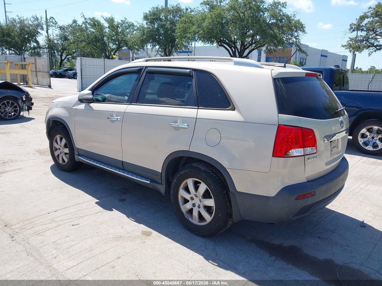2011 KIA SORENTO LX · 3/11