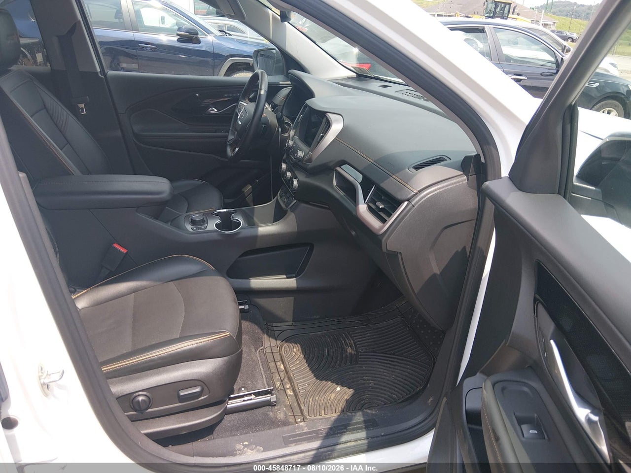 2024 GMC TERRAIN AWD AT4 · 5/11