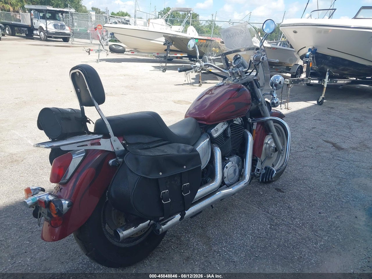 2002 HONDA VT1100 C2 · 4/11