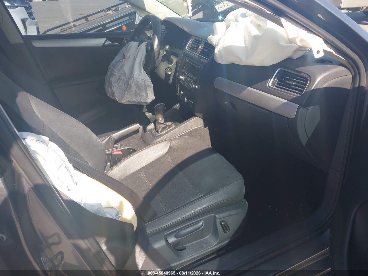 2014 VOLKSWAGEN JETTA 1.8T SE · 5/11