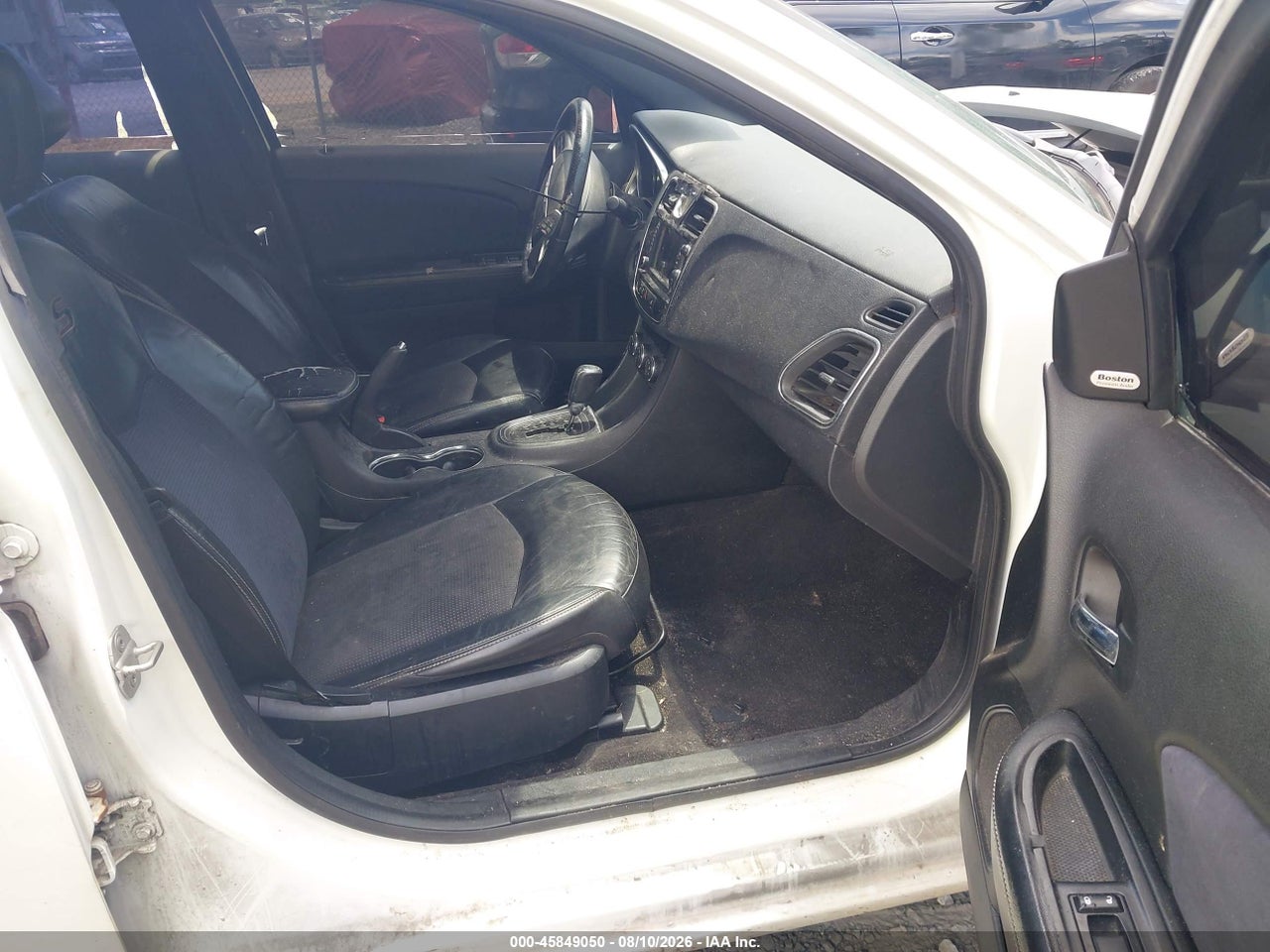 2012 CHRYSLER 200 S · 5/11