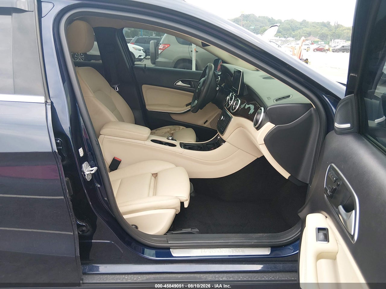 2017 MERCEDES-BENZ GLA 250 4MATIC · 5/11